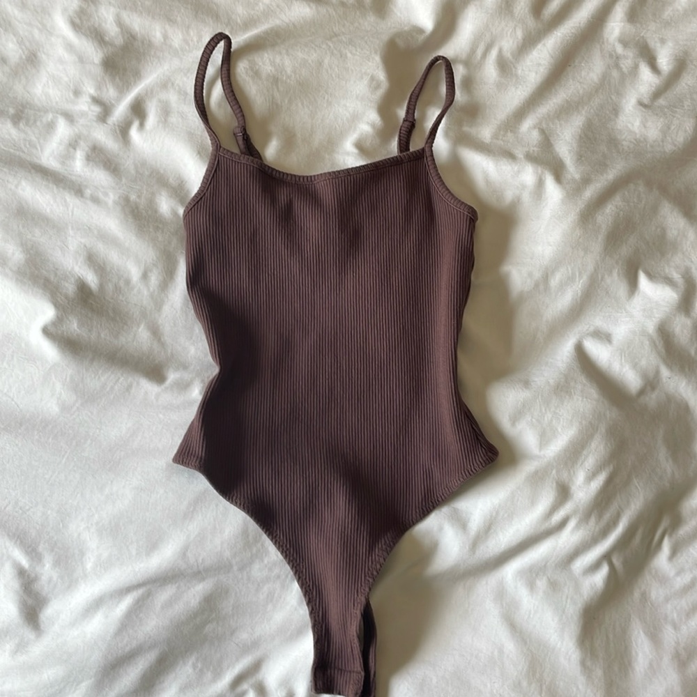 brown small women’s bodysuit